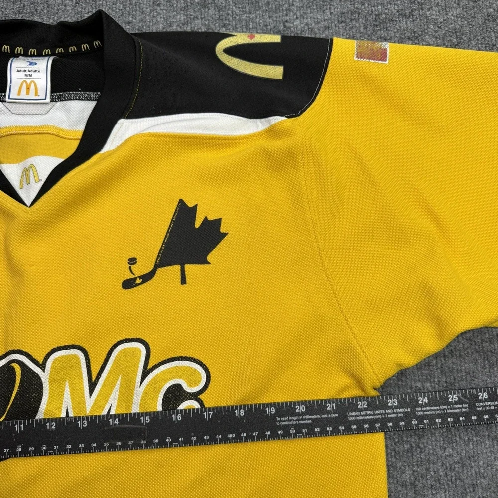 Phillip 17 Canada McDonald atoMc Force Hockey Jersey Mens Medium Yellow Striped